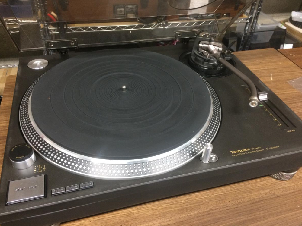 Technics SL-1200 MK4 – AUDIO STATION